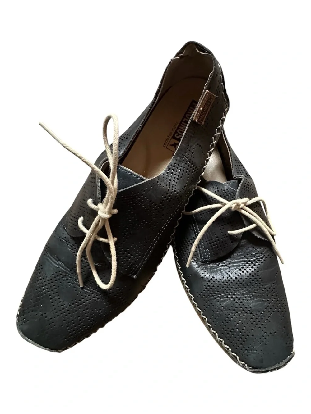 PIKOLINOS Navy Leather Perforated Lace-Up Oxfords with Cream Laces